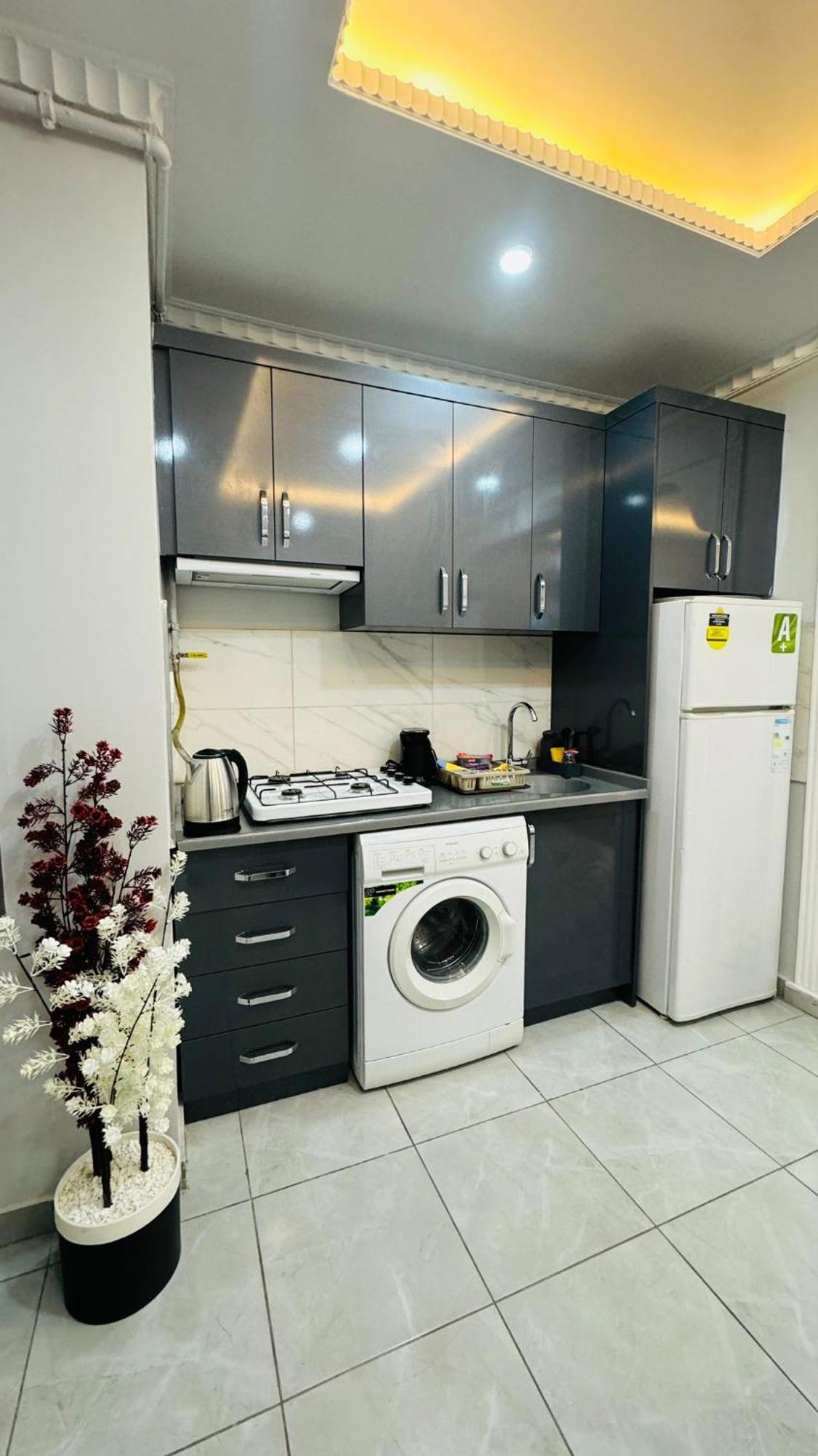 Guendogdu Suites Istanboel Buitenkant foto
