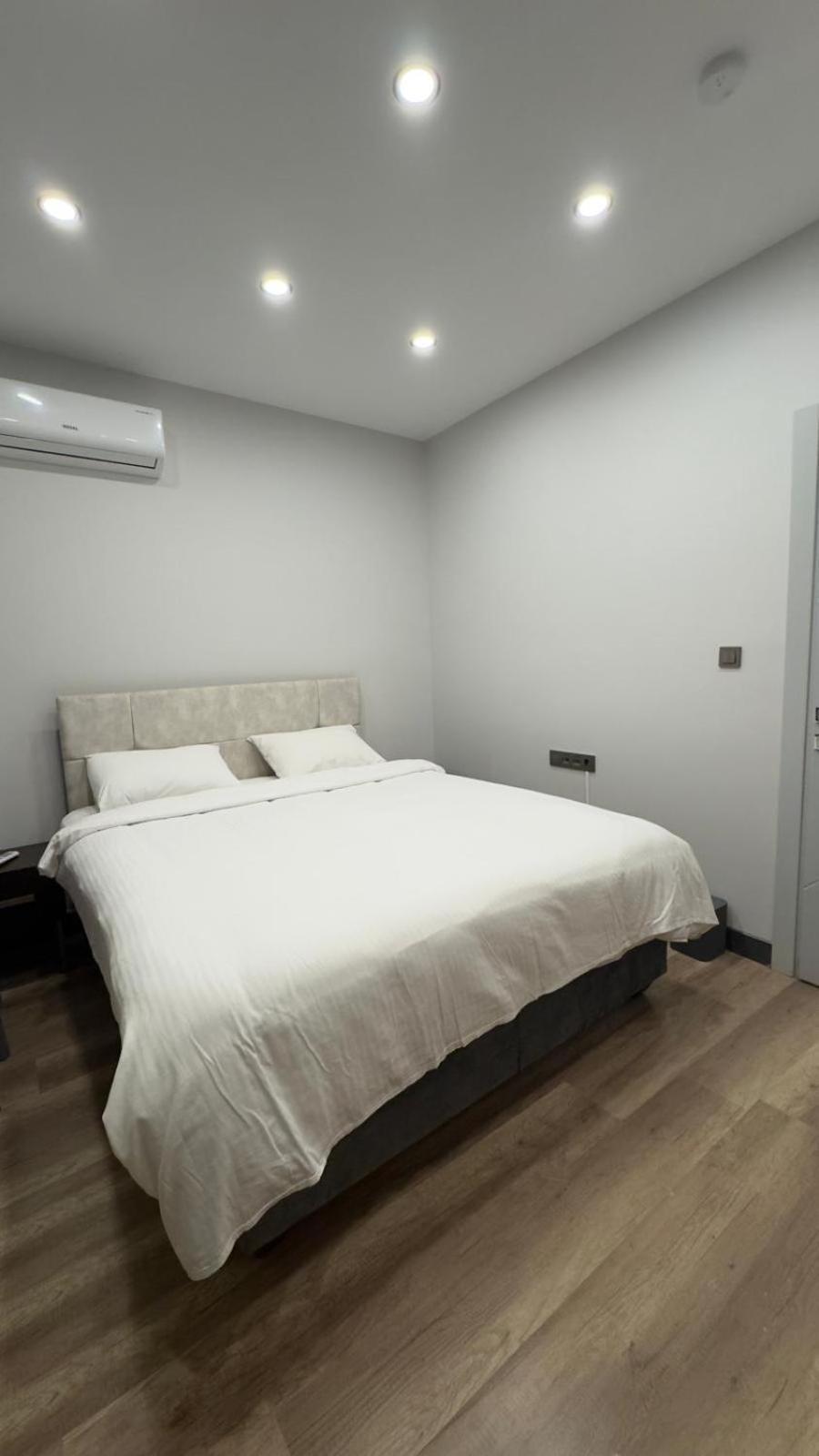 Guendogdu Suites Istanboel Buitenkant foto